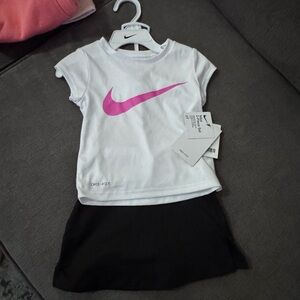 BUNDLE - Baby Girl Nike Bundle 24Months / 2T